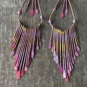 Vintage 80’s/90’s purple pink metal earrings